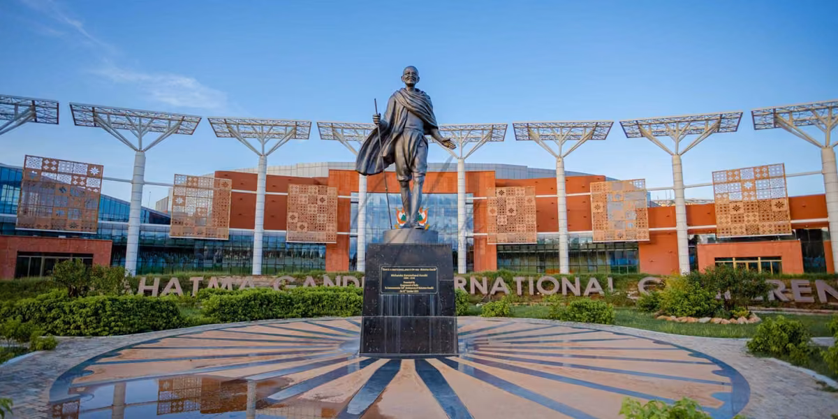 Niamey Landmark & Central Historic Promenade, Niger — AMG Visa Guide
